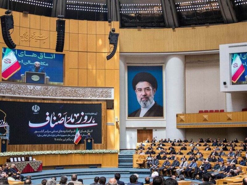 در جنگ کمبود کالا نداشتیم | کاهش قدرت خرید مردم، مهم‌ترین چالش پیش روی اصناف