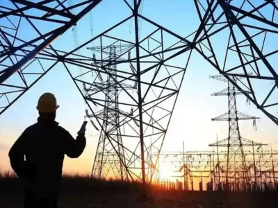 چه کسی هزینه کمبود برق را می‌پردازد؟