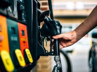 خبر مهم درباره سهمیه بنزین / دولت دلیل محدودیت‌های احتمالی را اعلام کرد