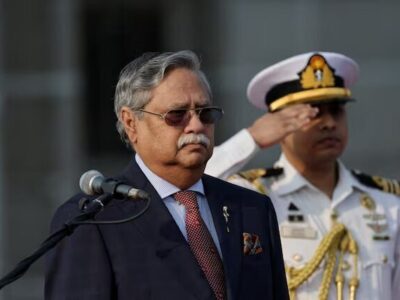 رئیس جمهور این کشور استعفا کرد!