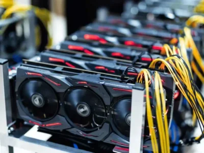 مصوبه جدید علیه ماینرهای غیرمجاز / برق متخلفان قطع و مجوزشان باطل می‌شود