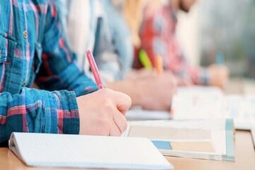 نامه به پزشکیان؛ پیشنهاد لغو امتحانات نهایی و تغییر زمان کنکور برای دانش‌آموزان مناطق جنگی