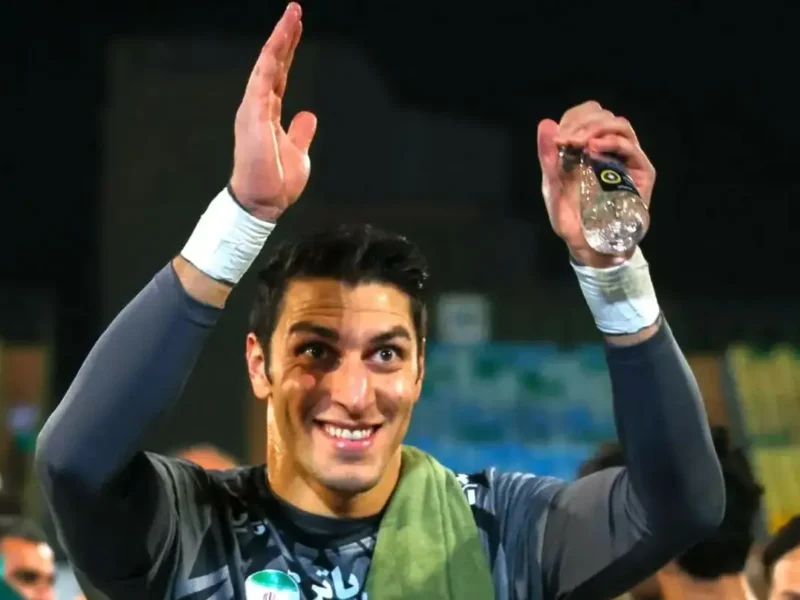 پرسپولیس در جذب اخباری ناکام ماند / دروازه‌بان راهی گل‌گهر شد