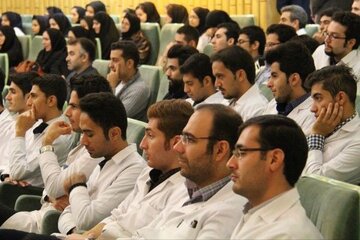 این ۳ رشته پزشکی در دانشگاه‌ها مشتری ندارد!