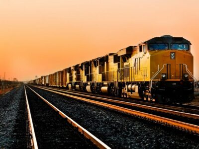 راهآهن همدان ـ ملایر در فهرست پروژههای مشمول استجازه رهبری قرار گرفت