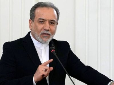عراقچی: فرانسه از موعظه کردن جهانیان درباره «حقوق بشر» دست بردارد