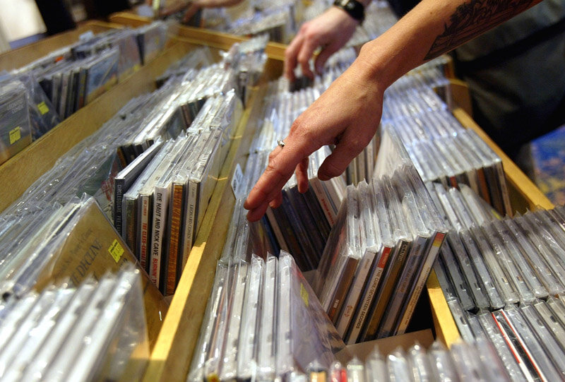بازگشت طوفانی CD به بازار موسیقی جهان! / وقتی نسل Z تسلیم نوستالژی می‌شود